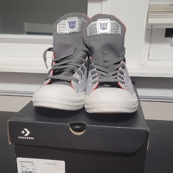 Converse All Star High 9M Transformers Megatron - Picture 2 of 7